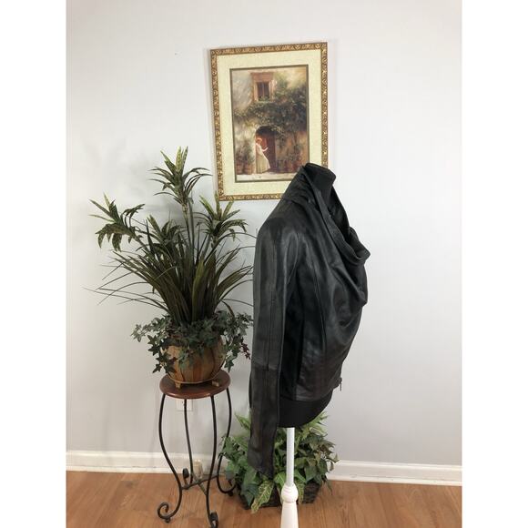 BCBGenaration Women Black M Leather And Ponte Envelope Neck Moto Jacket Mob Wife - Picture 2 of 10